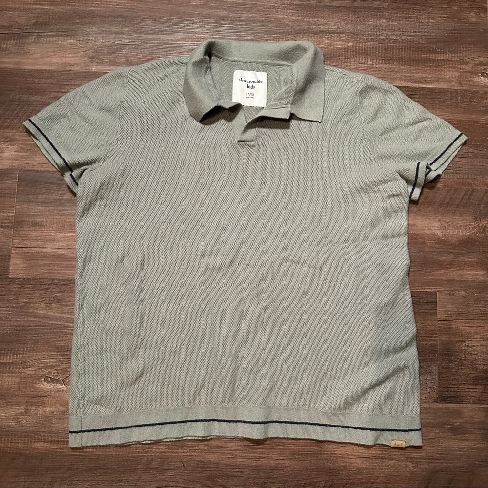 Abercrombie & Fitch Kids Sage Green Sweater Polo with Navy Stripe Boys 17/18